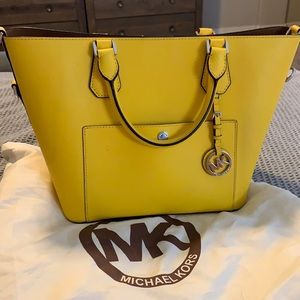 Michael Kors tote